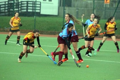 Bude Ladies fall to the foot of the table after last-gasp defeat to leaders Caradon