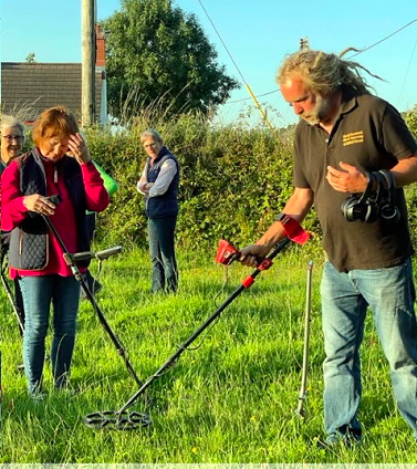 How to treasure hunt with a metal detector