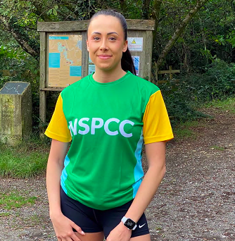 Cornish runner takes on London Marathon for children's charity