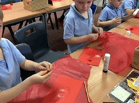 Launceston students make their own poppies for Remembrance