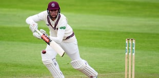 Somerset announce Renshaw return