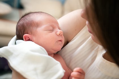 More than 100 businesses sign up to breastfeeding support scheme