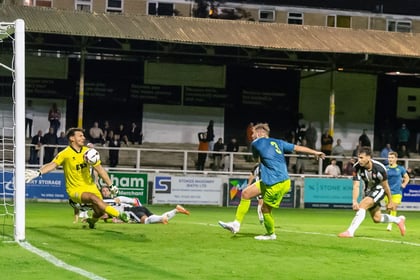 Truro lose first game since opening day at Bath City