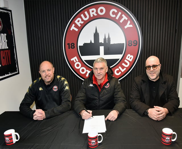 Askey agrees new multi-year contract as Truro City manager