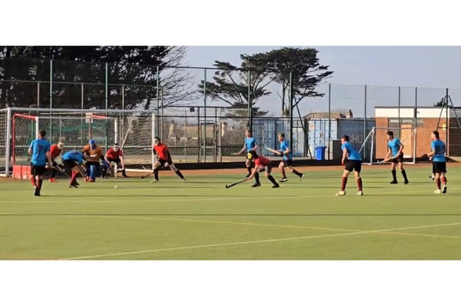 Bude v Tavistock hockey.