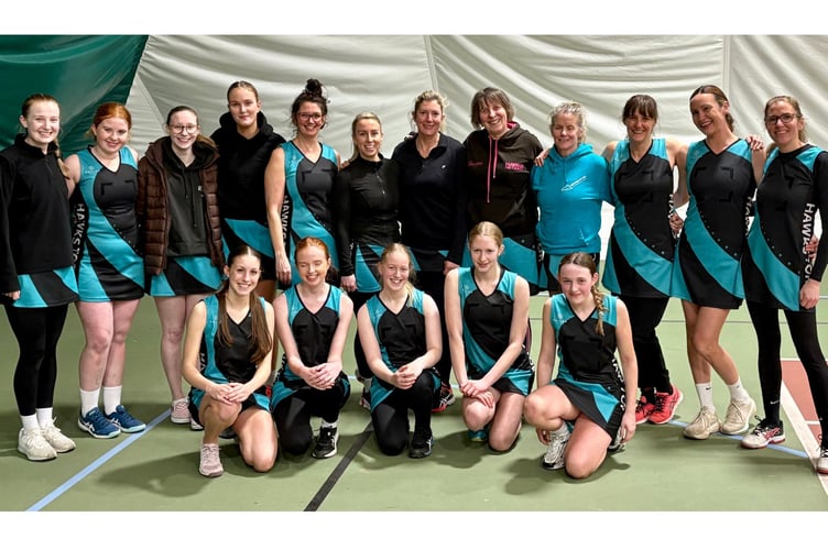 Hawks and Magpies Netball squads.